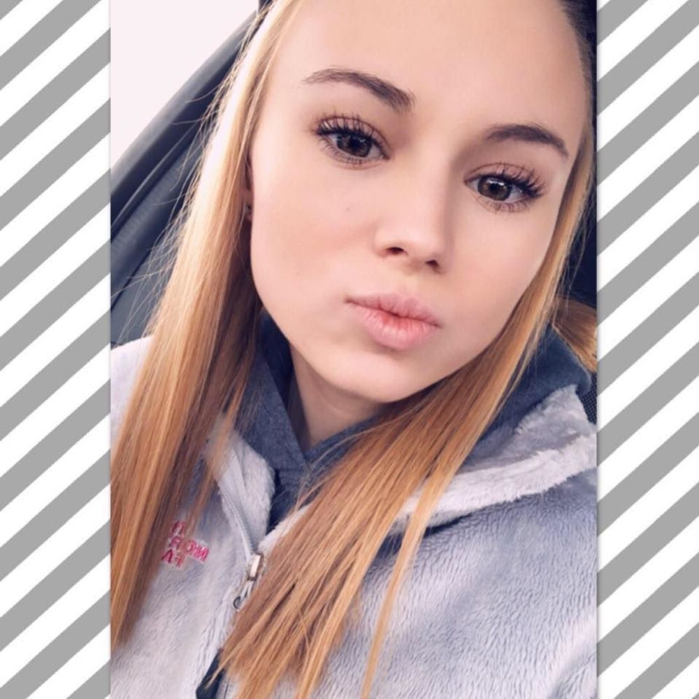 Meet your Posher, Alexas